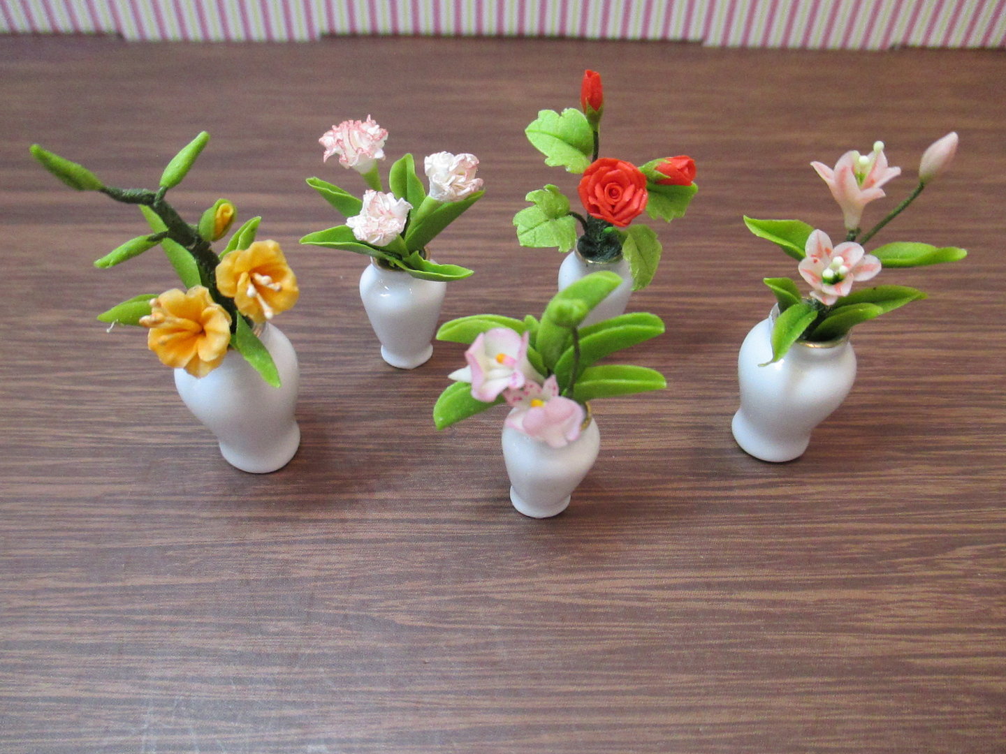 Puppenhaus Lilien 6 Pink Lilie Blumen Auf Vorbau Miniatur Garten Vase Zubehör 